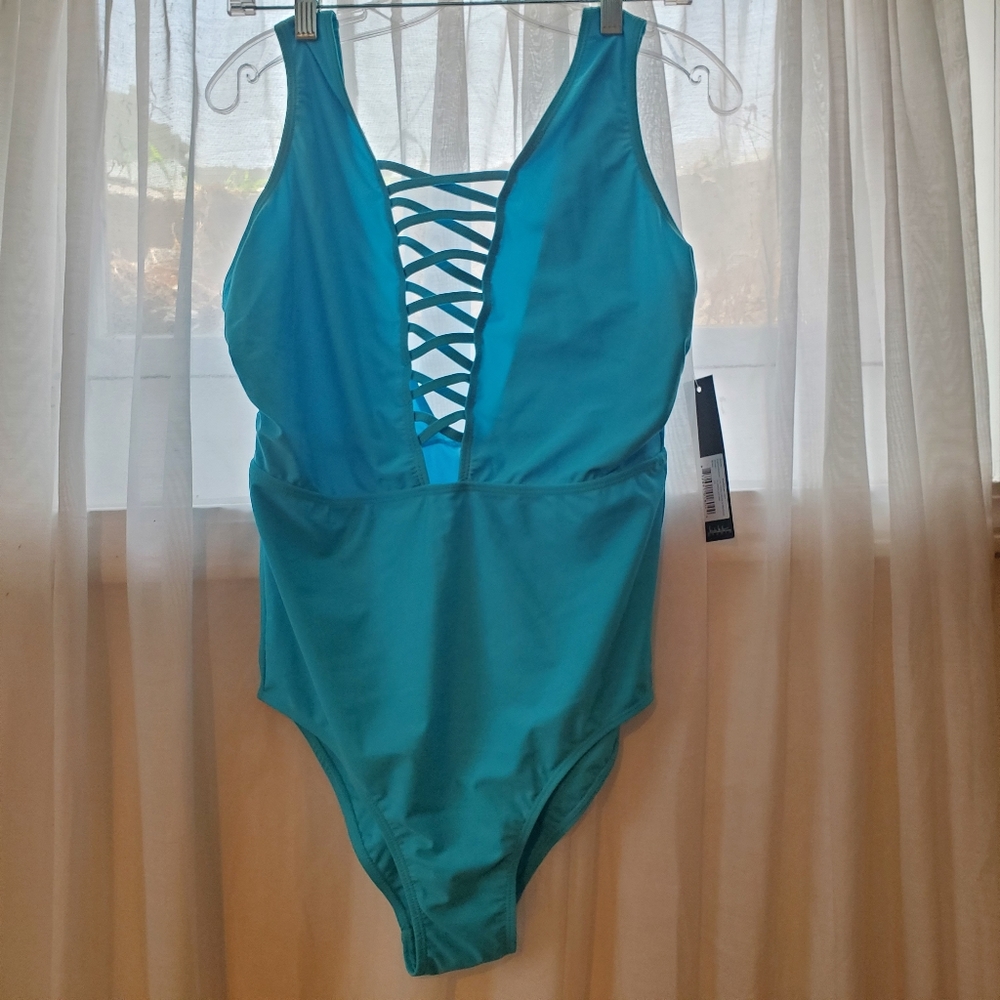 NWT Sz 10 Nicole Miller One Piece Swim